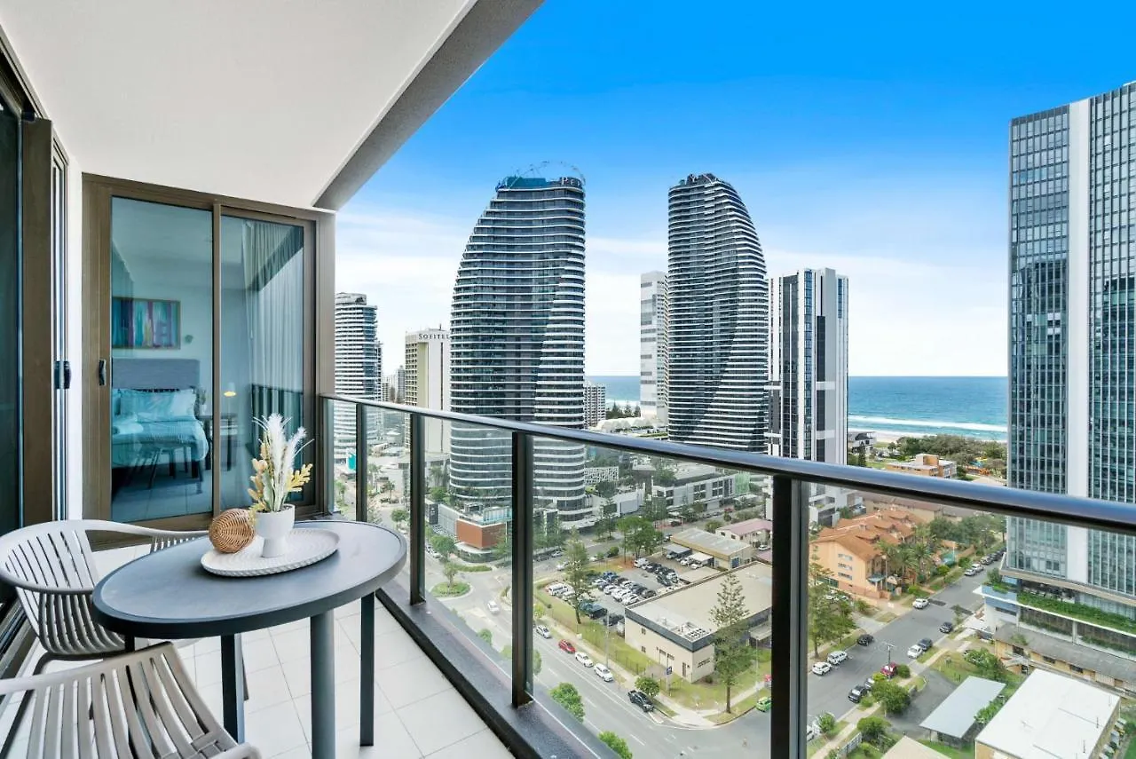 Elegant 2-Bed With Stunning Views, Pool, Bbq, Gym Apartment Gold Coast